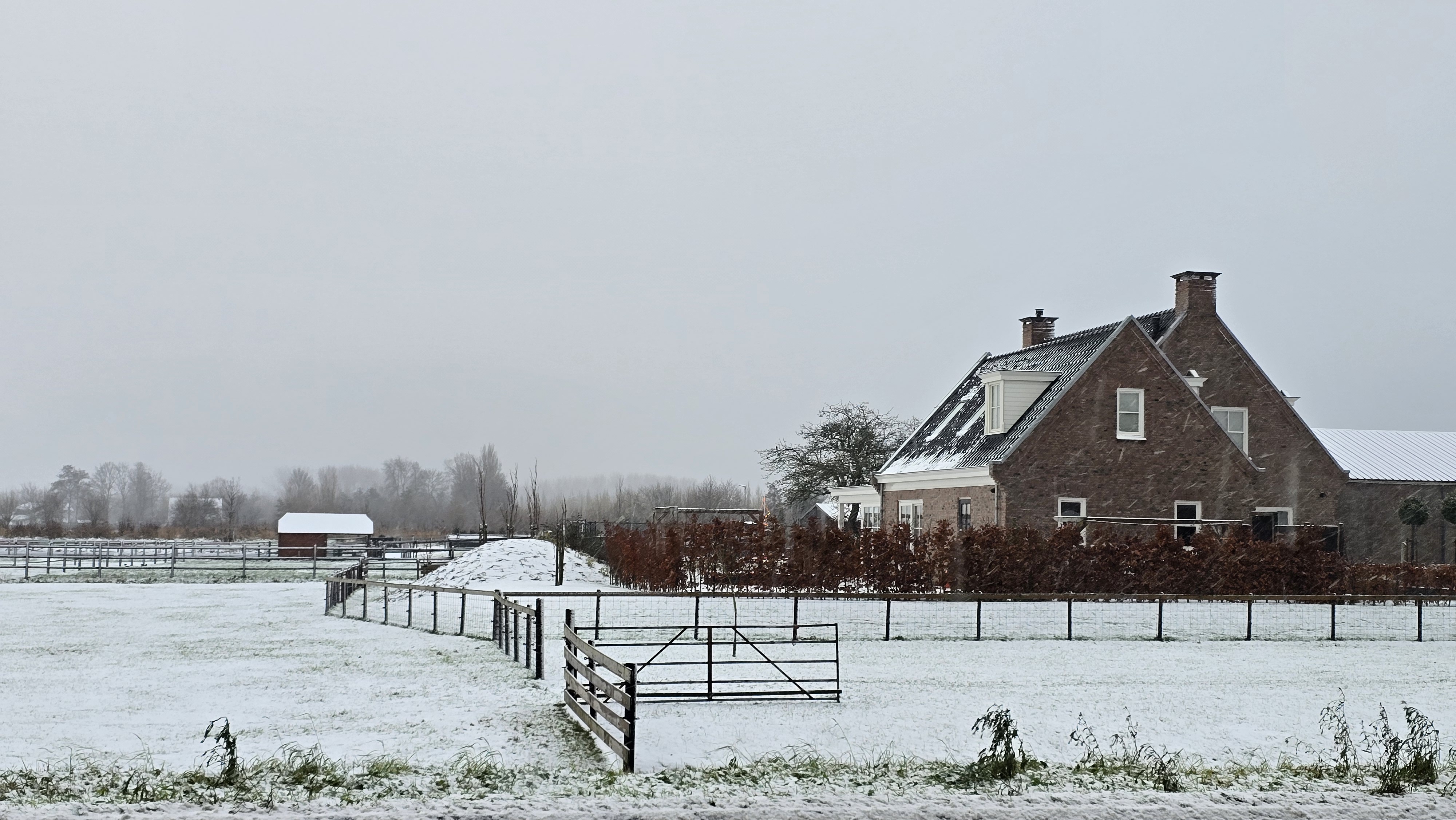 Rondje wandelen in mijn achtertuin.